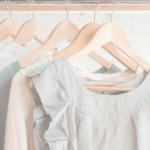 Comment trier et organiser ses vêtements